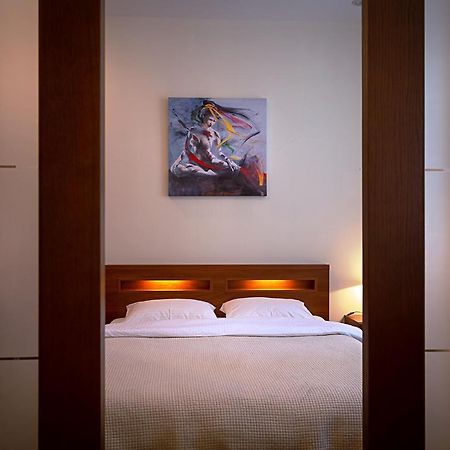 Kyiv High Standard Apartment Екстериор снимка