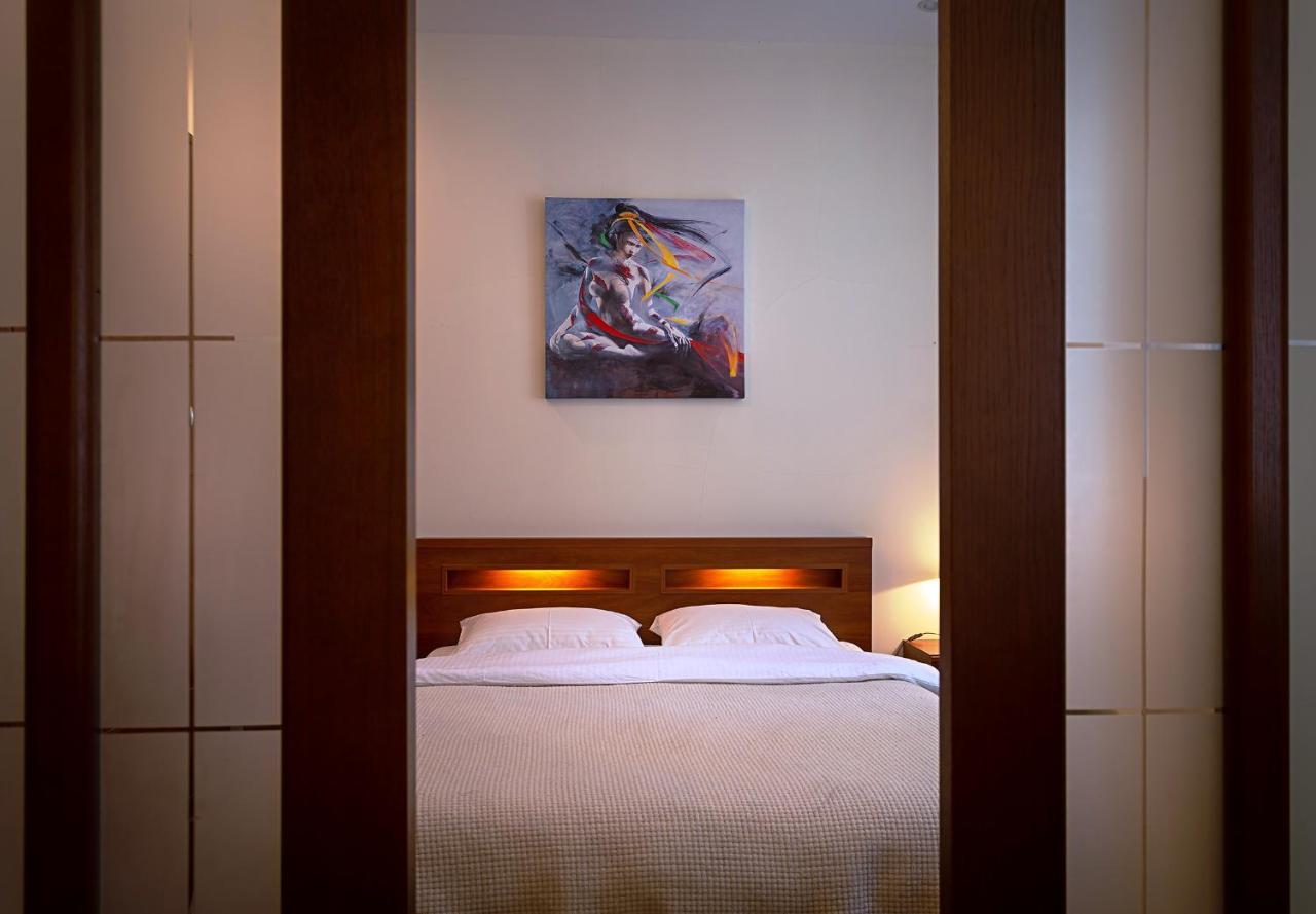 Kyiv High Standard Apartment Екстериор снимка